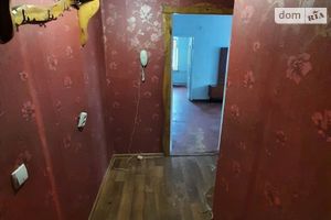 Продается 3-комнатная квартира 43.8 кв. м в Звенигородке