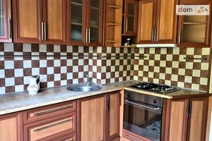 Сдается в аренду 2-комнатная квартира 50 кв. м в Ровно