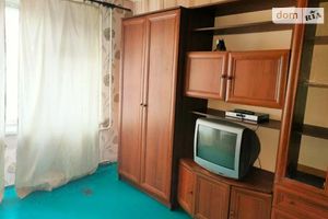 Продається 1-кімнатна квартира 32 кв. м у Дніпрі