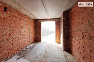 Продается 1-комнатная квартира 38.9 кв. м в Ивано-Франковске