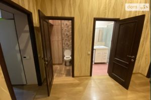 Продается 2-комнатная квартира 60 кв. м в Киево-Святошинске