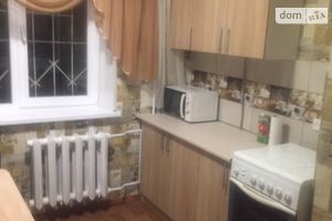 Сдается в аренду 1-комнатная квартира 32 кв. м в Кривом Роге