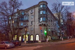 Продается 3-комнатная квартира 94 кв. м в Киеве