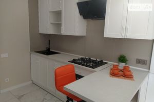 Продается 1-комнатная квартира 36 кв. м в Ирпене