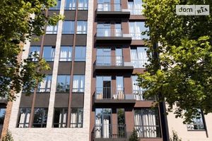 Продається 1-кімнатна квартира 45.8 кв. м у Львові