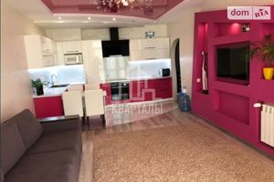 Сдается в аренду 1-комнатная квартира 65 кв. м в Киеве