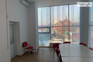 Здається в оренду офіс 38 кв. м в бізнес-центрі