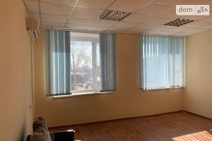 Здається в оренду офіс 29 кв. м в бізнес-центрі