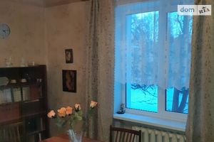 Продается 3-комнатная квартира 68 кв. м в Днепре