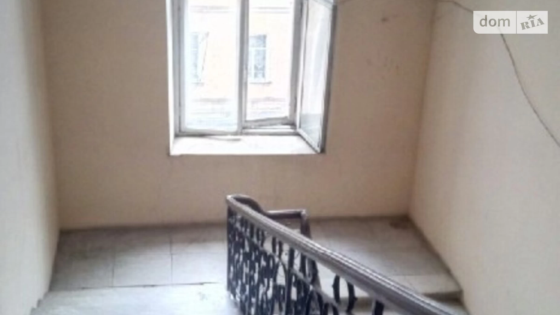 Продается 5-комнатная квартира 250 кв. м в Одессе, ул. Коблевская, 41
