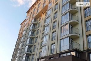 Продается 4-комнатная квартира 137 кв. м в Львове
