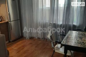 Продается 1-комнатная квартира 49 кв. м в Вышгороде
