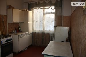 Сдается в аренду 3-комнатная квартира 87 кв. м в Ровно