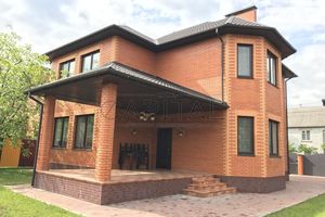 Здається в оренду будинок 2 поверховий 265 кв. м з гаражем