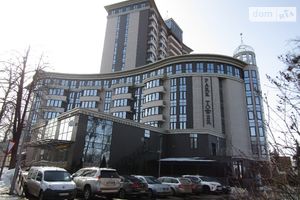 Продається 4-кімнатна квартира 156 кв. м у Вінниці