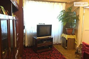 Продається 3-кімнатна квартира 48 кв. м у Кропивницькому