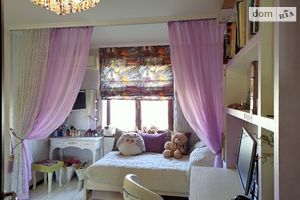 Продається 2-кімнатна квартира 48.6 кв. м у Одесі