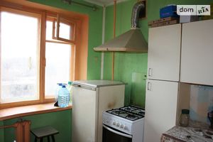 Продается 4-комнатная квартира 80 кв. м в Харькове