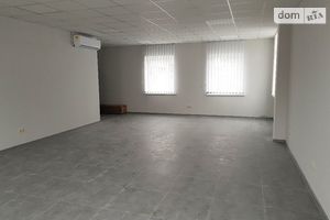 Продається приміщення вільного призначення 68 кв. м в 5-поверховій будівлі