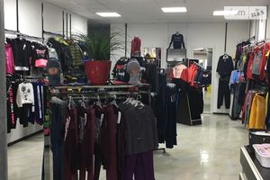Продается нежилое помещение в жилом доме 76 кв. м в 10-этажном здании