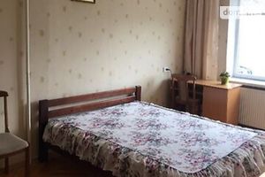 Продается 4-комнатная квартира 89 кв. м в Тернополе