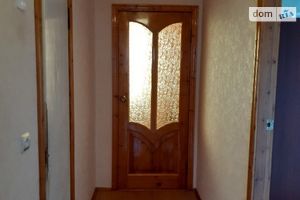 Продается 3-комнатная квартира 60 кв. м в Кривом Роге