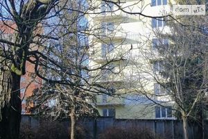 Продается 2-комнатная квартира 72 кв. м в Тернополе