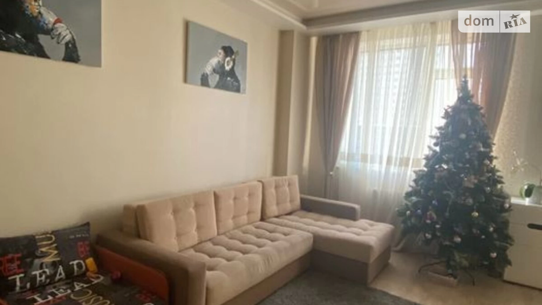 Продается 1-комнатная квартира 45 кв. м в Одессе, ул. Жемчужная, 3 - фото 2