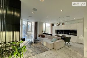 Продается 2-комнатная квартира 80 кв. м в Киеве