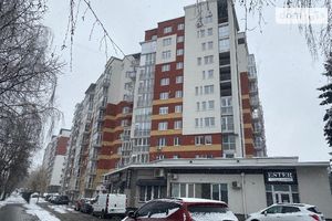 Продається 2-кімнатна квартира 66 кв. м у Тернополі