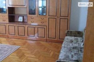 Сдается в аренду часть дома 350 кв. м с гаражом