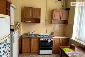 Сдается в аренду 2-комнатная квартира 65 кв. м в Черновцах