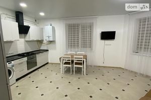 Сдается в аренду 1-комнатная квартира 33 кв. м в Ровно