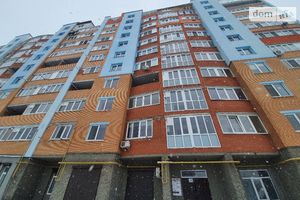 Продается 3-комнатная квартира 83 кв. м в Хмельницком
