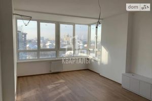 Продается 2-комнатная квартира 73 кв. м в Киеве