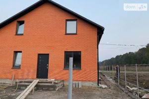 Продается дом на 2 этажа 140 кв. м с балконом
