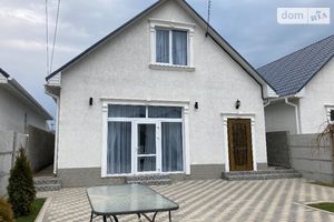 Продается дом на 2 этажа 140 кв. м с балконом