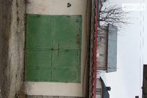 Продается бокс в гаражном комплексе под легковое авто на 24 кв. м