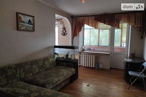 Сдается в аренду 3-комнатная квартира 62 кв. м в Ровно