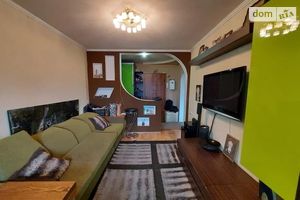 Продается 2-комнатная квартира 61 кв. м в Днепре