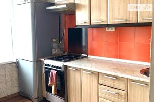 Продается 2-комнатная квартира 50 кв. м в Запорожье