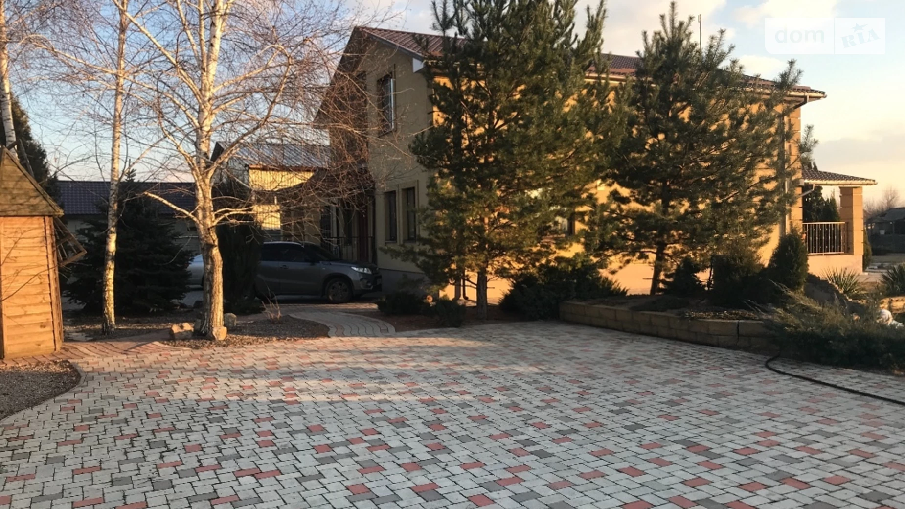Продается дом на 2 этажа 250 кв. м с верандой, цена: 320000 $ - фото 4