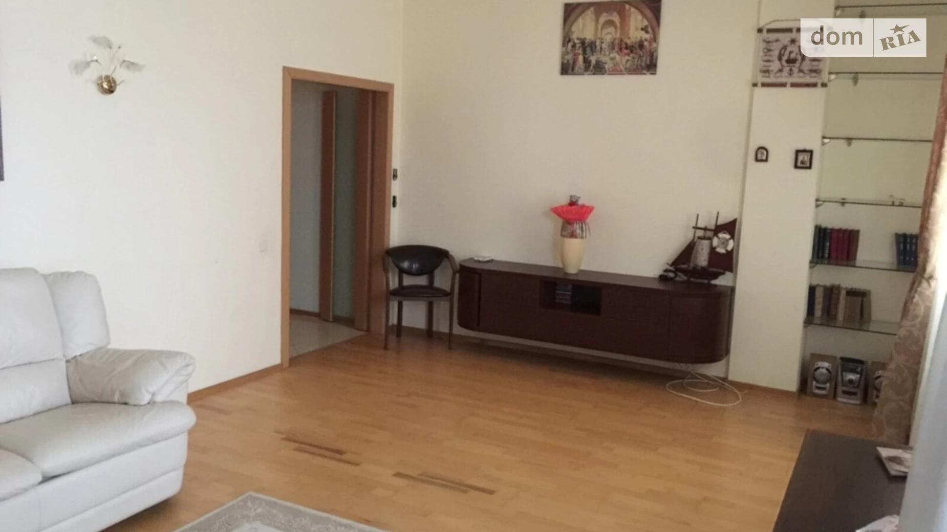 Продается 3-комнатная квартира 97 кв. м в Одессе, ул. Пишоновская