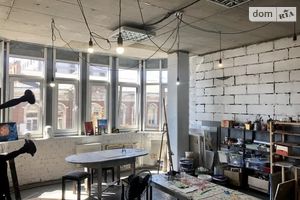 Продается 5-комнатная квартира 181 кв. м в Днепре