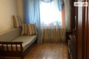 Продается 2-комнатная квартира 45 кв. м в Киеве