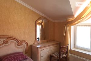 Продается дом на 3 этажа 290 кв. м с террасой