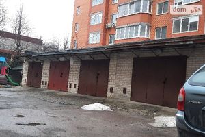Продается бокс в гаражном комплексе под легковое авто на 30 кв. м