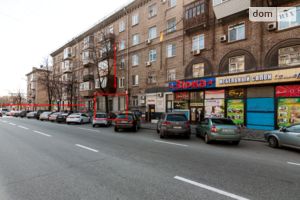 Сдается в аренду нежилое помещение в жилом доме 85 кв. м в 5-этажном здании