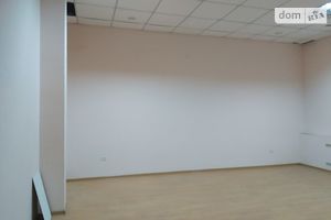 Здається в оренду приміщення вільного призначення 41 кв. м в 3-поверховій будівлі
