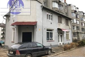 Сдается в аренду помещения свободного назначения 85 кв. м в 2-этажном здании